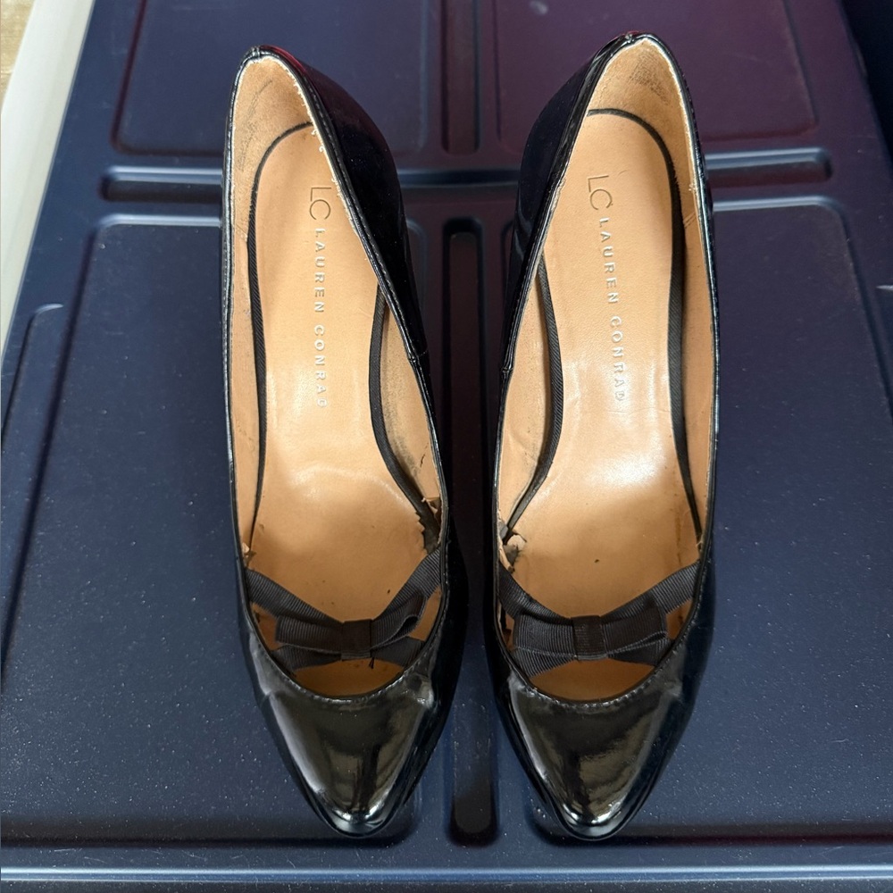 LC Lauren Conrad Black Patent Heels